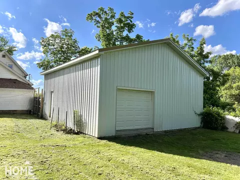 401 Maple, Owosso, MI 48867 photo 30