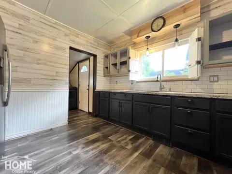 401 Maple, Owosso, MI 48867 photo 10