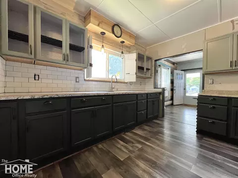 401 Maple, Owosso, MI 48867 photo 11
