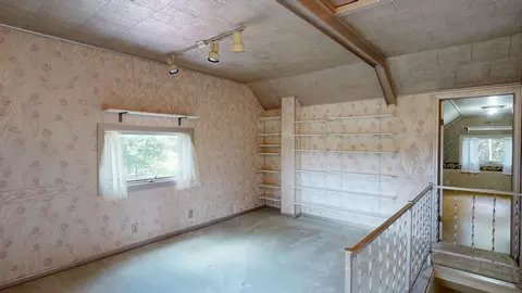 Bedroom - 4161 E Dodge, Clio, MI 48420 photo 2 of 9