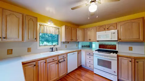 Kitchen - 4161 E Dodge, Clio, MI 48420 photo 2 of 4