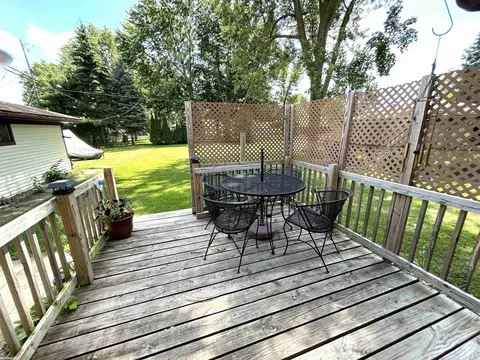 Exterior - 23368 Mapleview, Macomb, MI 48042 photo 2 of 6