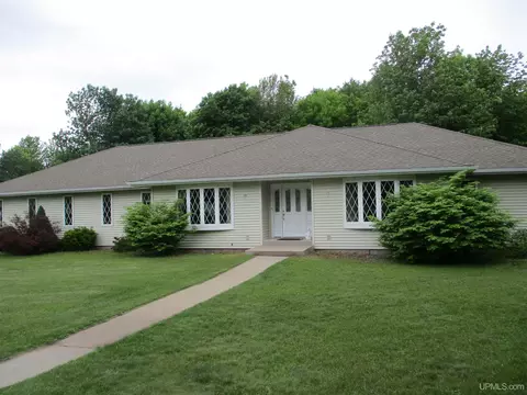 500 Walnut, Ontonagon, MI 49953