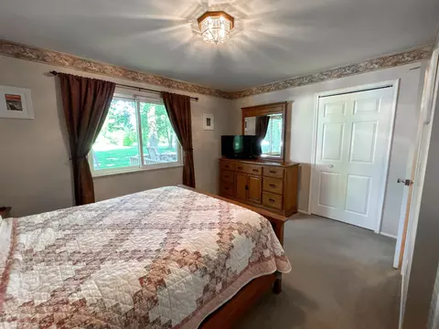 2044 Cambrian, Flint, MI 48532 photo 17