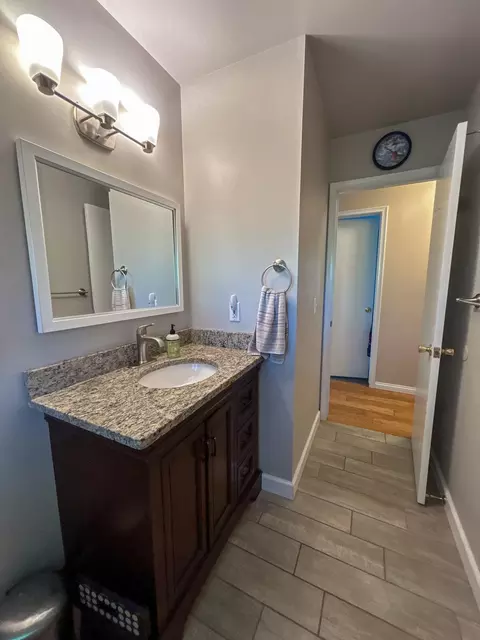 2044 Cambrian, Flint, MI 48532 photo 23