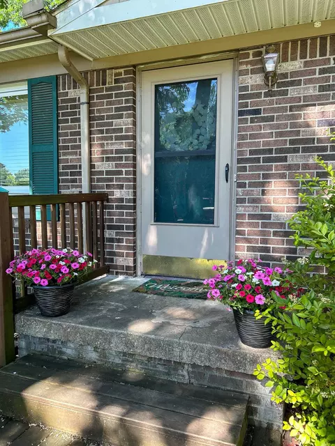 2044 Cambrian, Flint, MI 48532 photo 9