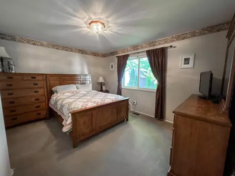 2044 Cambrian, Flint, MI 48532 photo 15