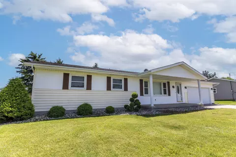 8431 Ederer, Saginaw, MI 48609