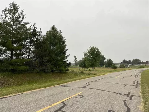 507-508 509 Highlander #1534 HIGHLANDER WAY, Gladwin, MI 48624