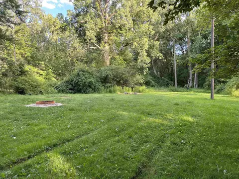 Exterior - 37217 Ecorse, Romulus, MI 48174 photo 2 of 9