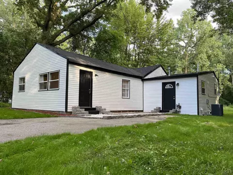 37217 Ecorse, Romulus, MI 48174