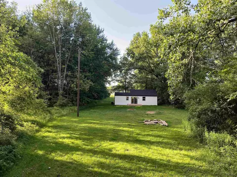 Exterior - 37217 Ecorse, Romulus, MI 48174 photo 5 of 9