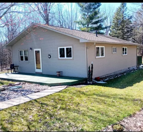106 Circle, Merritt, MI 49667