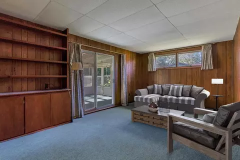 Living - 6187 Torrey, Flint, MI 48507 photo 7 of 7