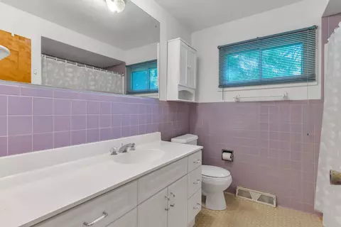 Bath - 6187 Torrey, Flint, MI 48507 photo 2 of 2