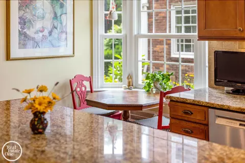 287 Mcmillan, Grosse Pointe Farms, MI 48236 photo 18