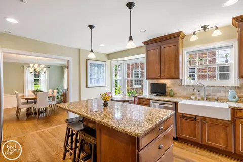 287 Mcmillan, Grosse Pointe Farms, MI 48236 photo 16