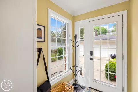 287 Mcmillan, Grosse Pointe Farms, MI 48236 photo 22