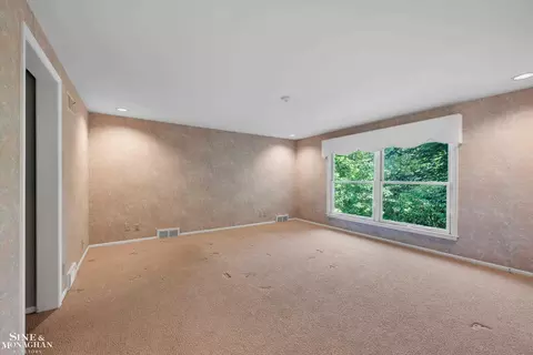54 Willow Tree, Grosse Pointe Shores, MI 48236 photo 32