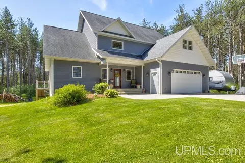 2893 14th, Escanaba, MI 49829 photo 5