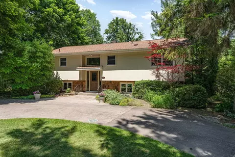 3233 Old Kawkawlin, Bay City, MI 48706