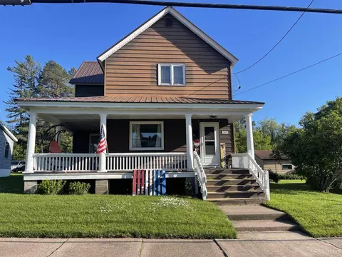 509 Division, Hurley, WI 54534