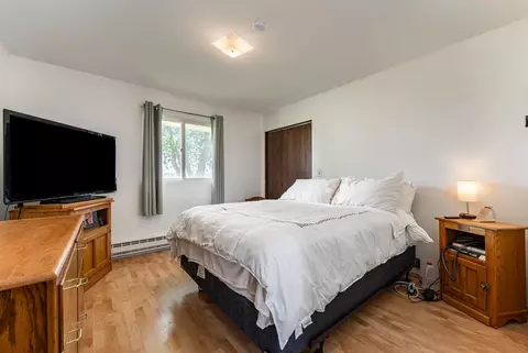 Bedroom - 83 S Knight, Munger, MI 48747 photo 4 of 4