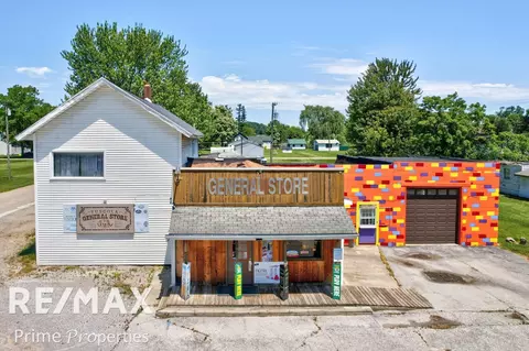 8892 Van Cleve, Vassar, MI 48768