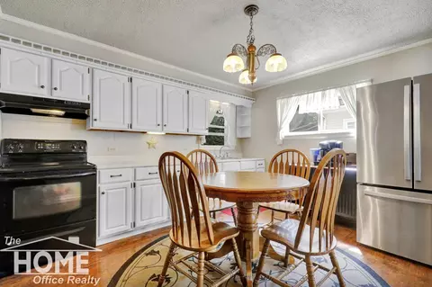 414 E Williams, Owosso, MI 48867 photo 9