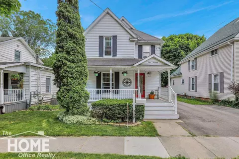 414 E Williams, Owosso, MI 48867