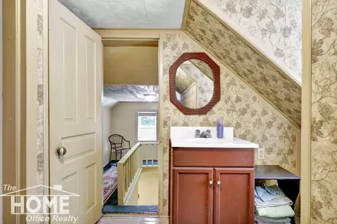 414 E Williams, Owosso, MI 48867 photo 18