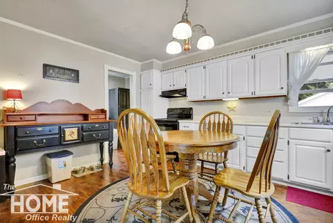 414 E Williams, Owosso, MI 48867 photo 8