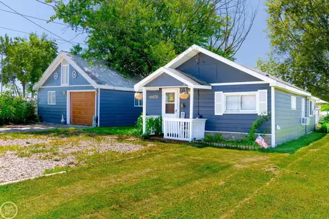 30578 Manse, Harrison Township, MI 48045