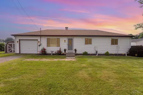 155 Mccarthy, Saginaw, MI 48609