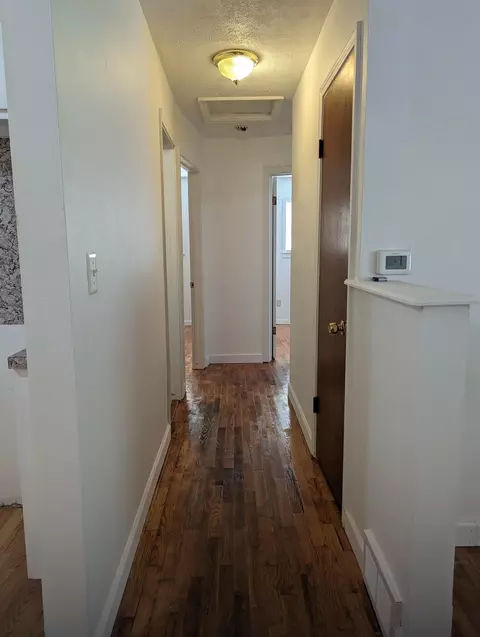Entry Way - 2802 Wilton, Flint, MI 48506 photo 2 of 2