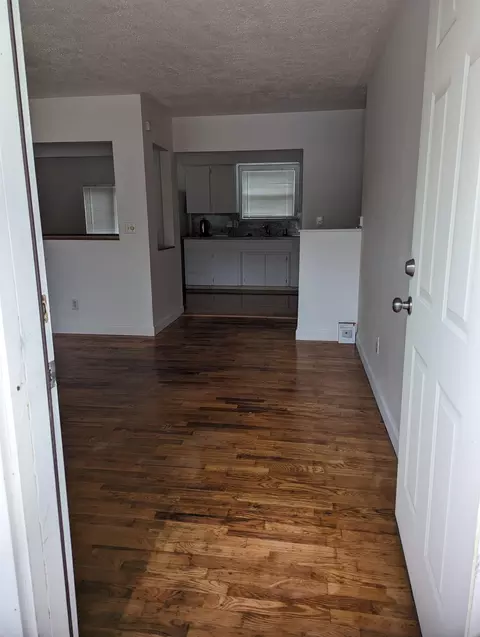 Entry Way - 2802 Wilton, Flint, MI 48506 photo 1 of 2