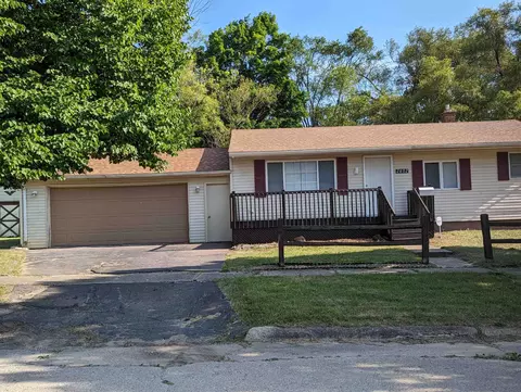 2802 Wilton, Flint, MI 48506