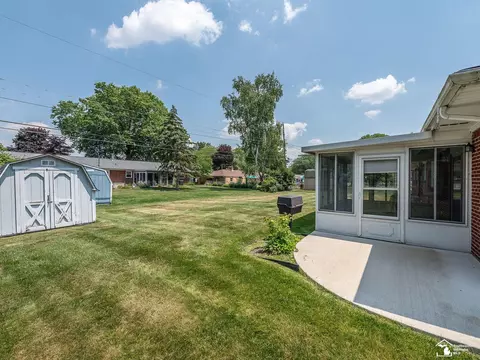 Exterior - 1110 Borg, Temperance, MI 48182 photo 6 of 10