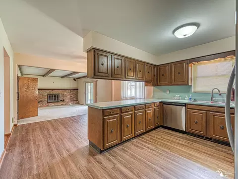 Kitchen - 1110 Borg, Temperance, MI 48182 photo 3 of 3