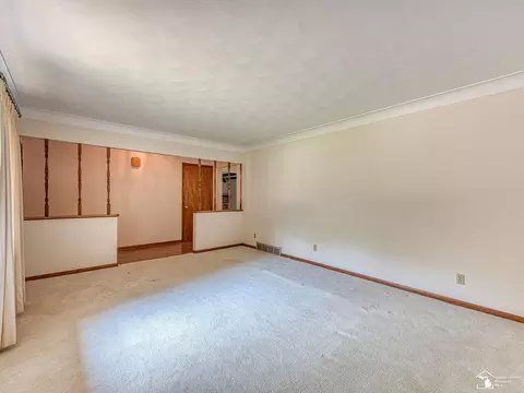 Living - 1110 Borg, Temperance, MI 48182 photo 3 of 7