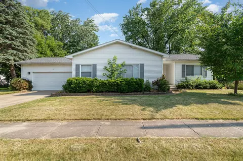 112 Macomber, Auburn, MI 48611