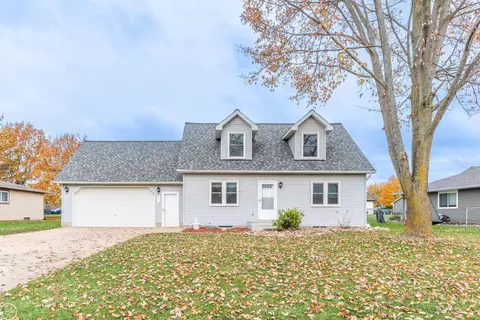 527 W W Ml, Capac, MI 48014