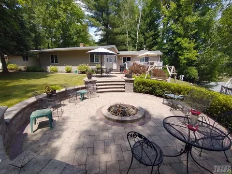 Exterior - 960 Rivers, Gladwin, MI 48624 photo 13 of 33