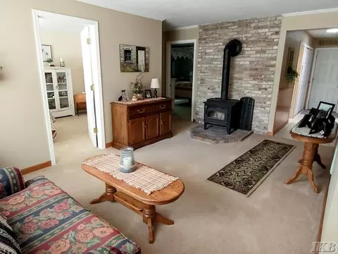 Living - 960 Rivers, Gladwin, MI 48624 photo 1 of 5
