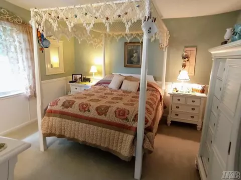 Bedroom - 960 Rivers, Gladwin, MI 48624 photo 1 of 6