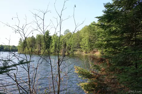 tbd Sucker Lk, Watersmeet, MI 49969