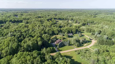 View/Area - 1630 Tu Van Trl, Leonard, MI 48367 photo 3 of 12