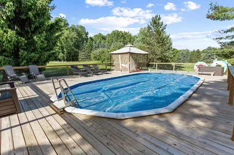 Exterior - 1630 Tu Van Trl, Leonard, MI 48367 photo 8 of 17