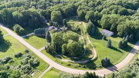 View/Area - 1630 Tu Van Trl, Leonard, MI 48367 photo 11 of 12