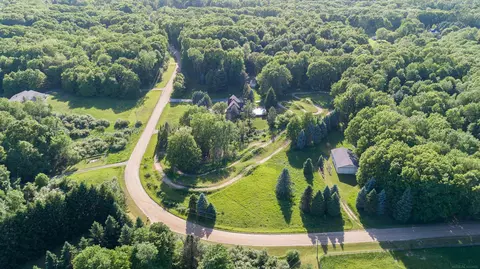View/Area - 1630 Tu Van Trl, Leonard, MI 48367 photo 10 of 12